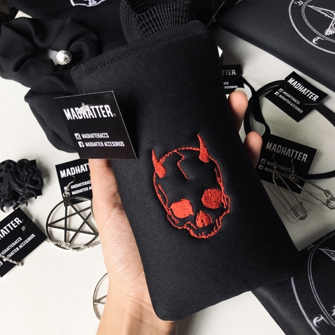 Funda para celular DEVIL