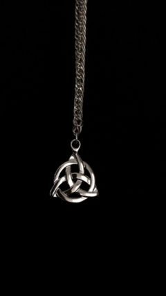 Collar TRIQUETA