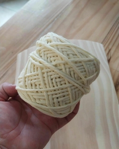 HILO MACRAME 30 MTS. AMARILLO PATITO