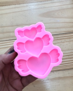 MOLDE SILICONA 3 CORAZONES ALADOS