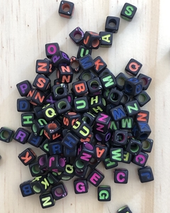 LETRITAS NEGRO & FLUO Bijou (100 unidades aprox)