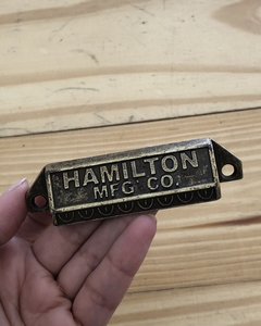 HERRAJE HAMILTON BRONCE VIEJO