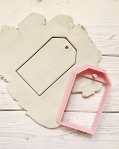 TAG CON RANURA 6,5 cm.