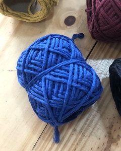 HILO MACRAME T4 8/20 NRO. 8 30 mts. AZUL
