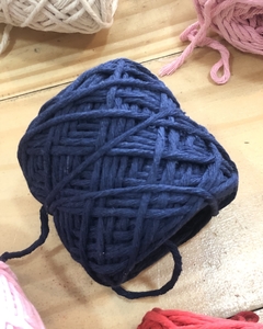 HILO MACRAME T4 30 MTS. AZUL OSCURO