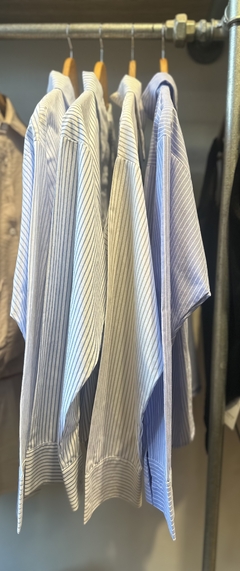 Camisa Praga en internet