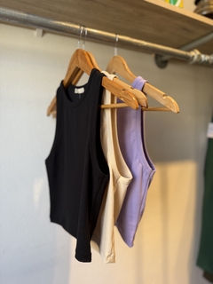 Musculosa Betina