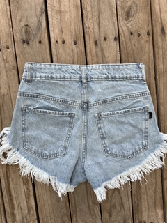 Short Lipa - comprar online