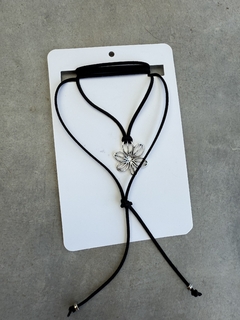 Collar 3588 en internet
