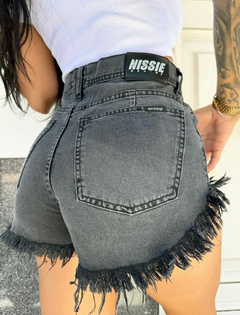 Short Mubba en internet
