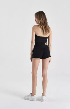 Short Zuria