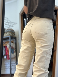 Cargo Bulls - GARAGE showroom