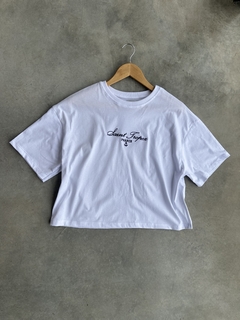 Remera Saint en internet