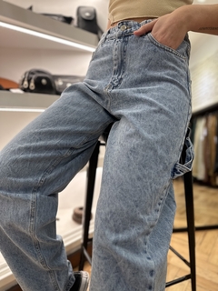 Jean Balloon - GARAGE showroom