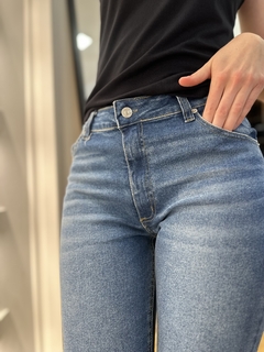 Jean Skinny Dafne en internet