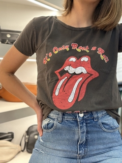 Remera Only en internet