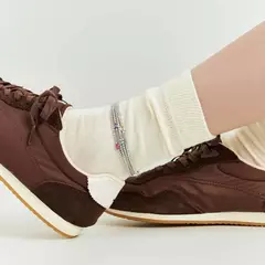 PULSEIRA COM CRISTAL OVAL E ZIRCÔNIA TURMALINA LIGHT - Carlota Acessórios