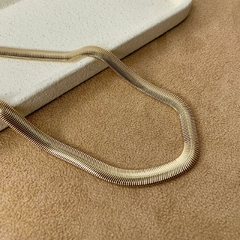 COLAR CORRENTE LACRAIA 35CM DOURADO na internet