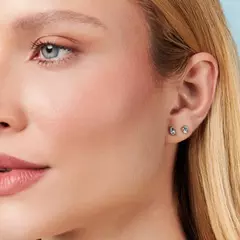 BRINCO PONTO DE LUZ OVAL ZIRCONIA TURMALINA - comprar online