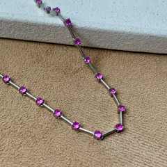 COLAR RIVIERA FIO FACA COM PONTOS DE ZIRCONIA PINK NO RODIO BRANCO na internet