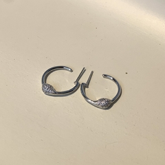 ARGOLA FIO MEIO GOTA CRAVEJADA RODIO BRANCO - comprar online