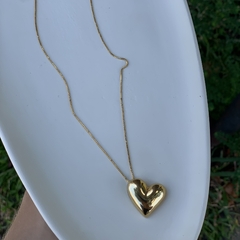 COLAR CORAÇÃO LISO DOURADO na internet