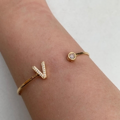 BRACELETE INICIAL E PONTO DE LUZ