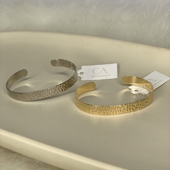 BRACELETE TRABALHADO RODIO BRANCO na internet