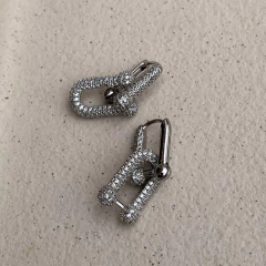 BRINCO ELO ALFINETE CRAVEJADO