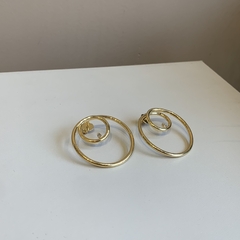 BRINCO REDONDO COM 1 VOLTA DOURADO