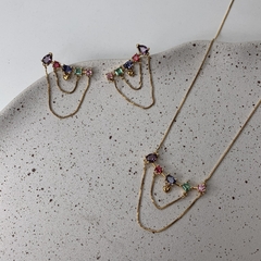 BRINCO EARCUFF CRISTAIS COLORIDOS COM CORRENTE DUPLA DOURADO