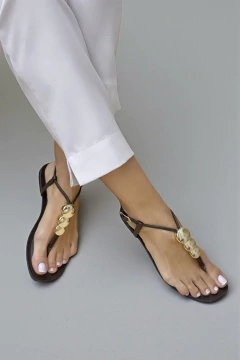 Rasteira Elenice Marrom