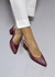 Scarpin Anne Marsala na internet