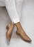 Scarpin Anne Caramelo na internet