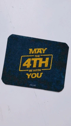 MAY THE FORCE YELLOW - comprar online