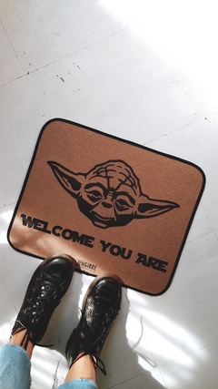 Diseño Yoda Welcome en internet