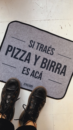 Pizza y Birra - comprar online