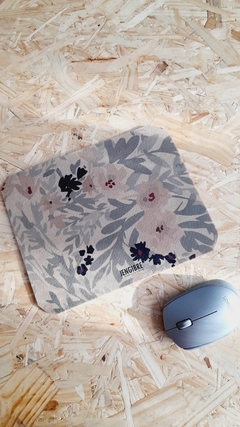 GREY FLOWER