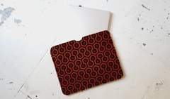 FUNDA NOTEBOOK 14" OVERLOOK HOTEL - EL RESPLANDOR - comprar online