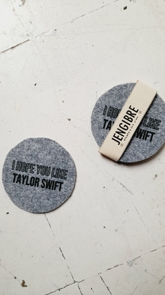 TAYLOR SWIFT