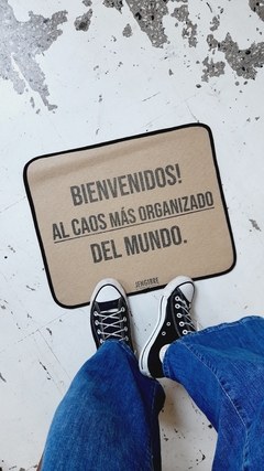 CAOS ORGANIZADO en internet