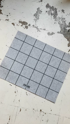 REGULAR LATTICE