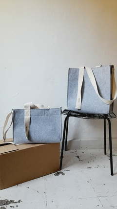BOLSO BANDOLERA SUMMER GRIS en internet