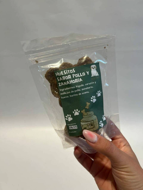 Galletas sabor pollo y zanahoria 6ud