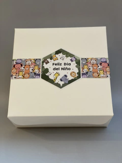 MINI PACK x 2 u DELY 22 sin visor (22x22x10 cm) con Faja Ilustrada "Animales de la Selva" en internet