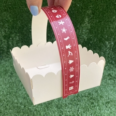 MINI PACK x 6 u NAVIDAD 04 - CANASTITAS NAVIDAD (12x12x5 cm) sin tapa fondo rojo con Detalles en blanco - wincopack