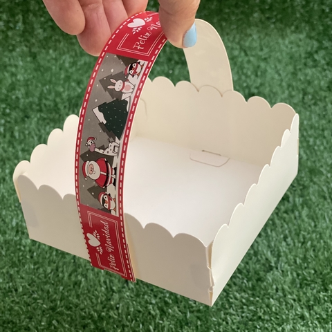 MINI PACK x 6 u NAVIDAD 03 - CANASTITAS NAVIDAD (12x12x5 cm) sin tapa MERRY CHRISTMAS (fondo rojo y gris)