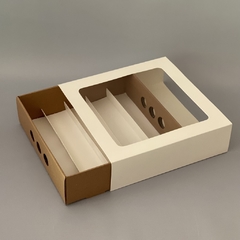 Pack x 2 u BANDEJA CON FUNDA BF 25 V + DIVISIONES PLEGABLES (25x25x 7 cm) CAJA DEGUSTACION / DESAYUNOS / PETIT FOURS - comprar online