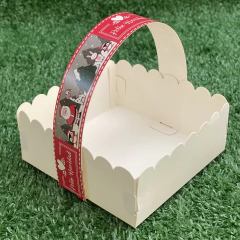 MINI PACK x 6 u NAVIDAD 03 - CANASTITAS NAVIDAD (12x12x5 cm) sin tapa MERRY CHRISTMAS (fondo rojo y gris) - wincopack