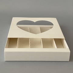 Mini Pack x 2 u CAJONERA SIMPLE CON VISOR CORAZON + DIVISIONES(17x17x3 cm) BOMBONES /CHOCOLATES en internet